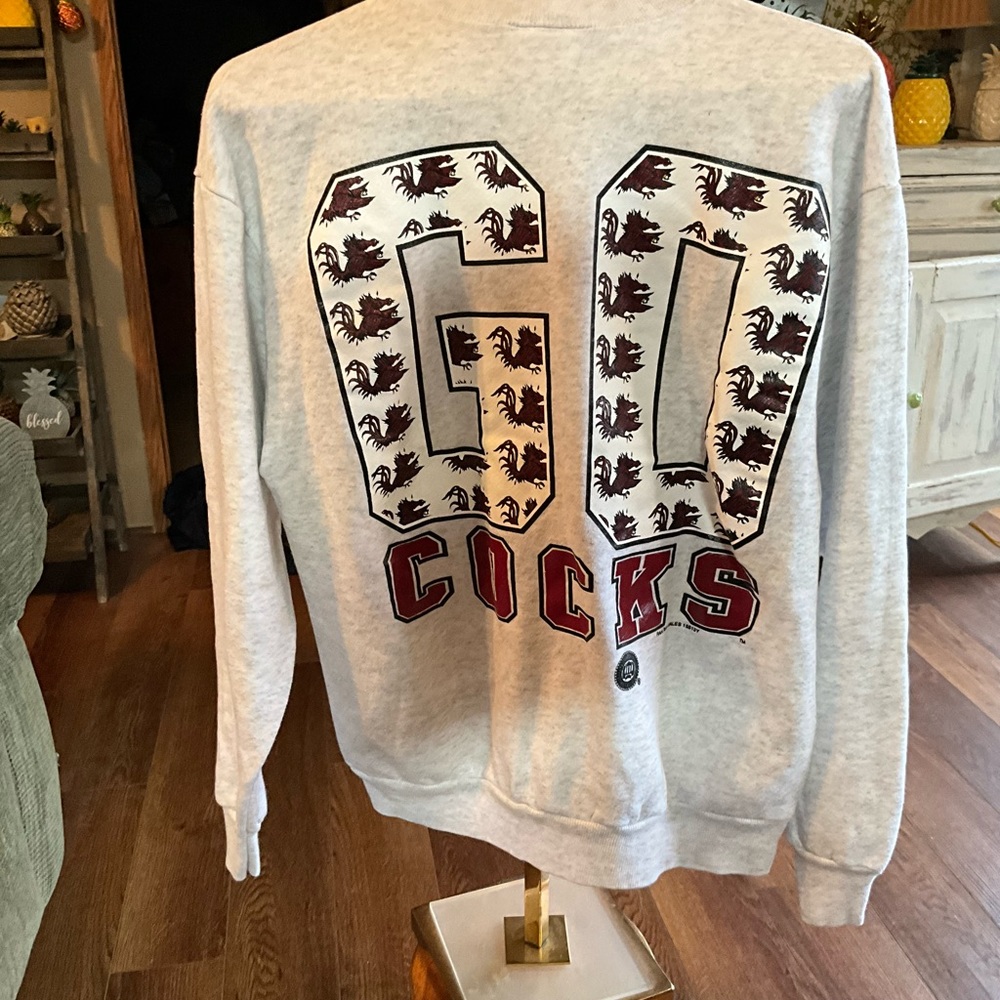 Lee Gray Sweatshirt with Red and Black Graphics